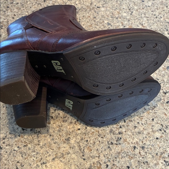 5.5 Women’s CAT Brown Boots - Picture 7 of 12